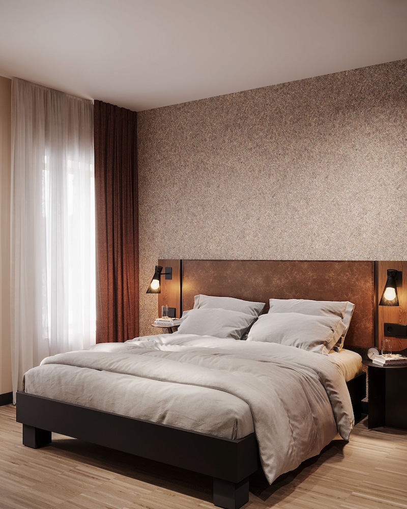 Classic Double Room, Balcony, Park View