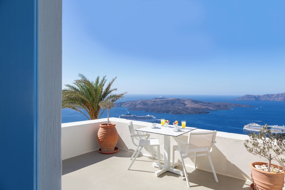 Pantelia Suite Caldera View (Hot tub) - Photo 12