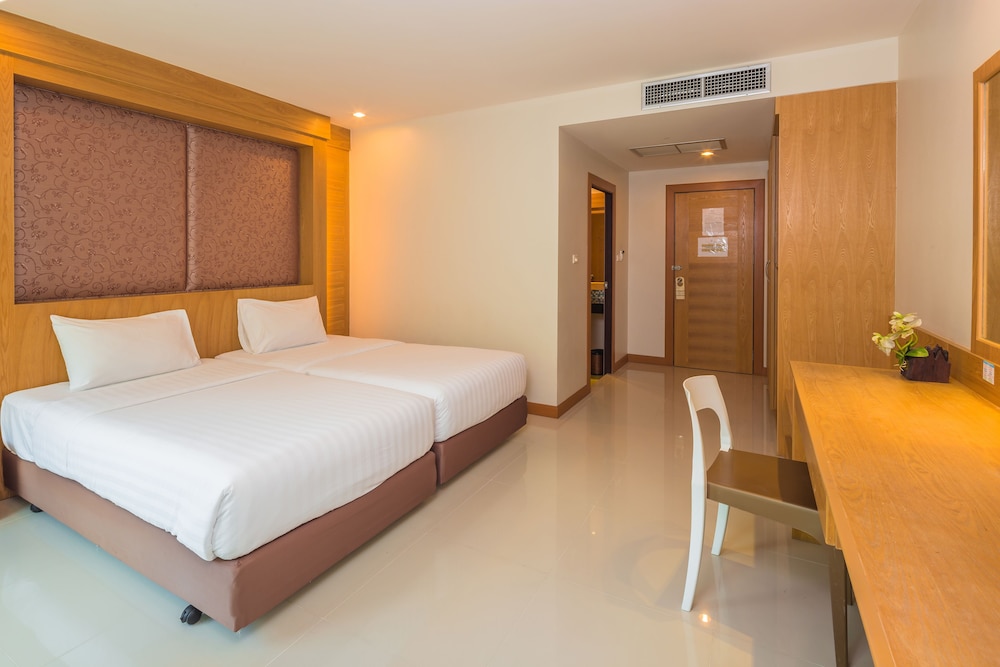 Deluxe Room, Balcony — the supplier's photographs — photo 6