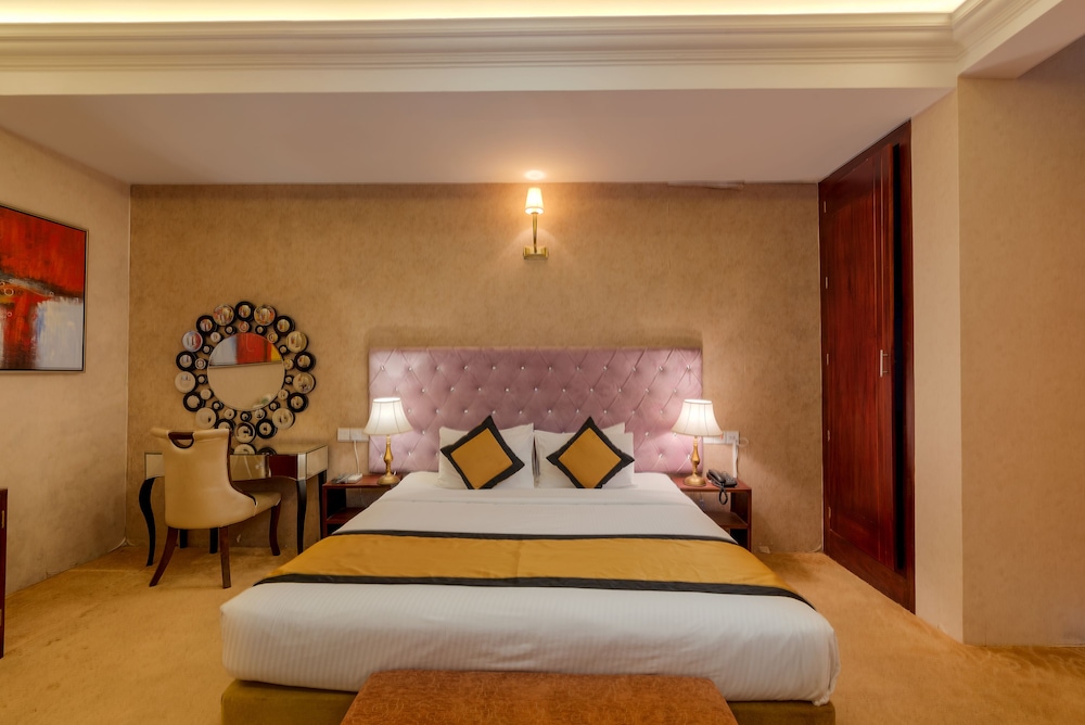 Panoramic Double Room, 1 King Bed, Non Smoking, Sea View photo 2