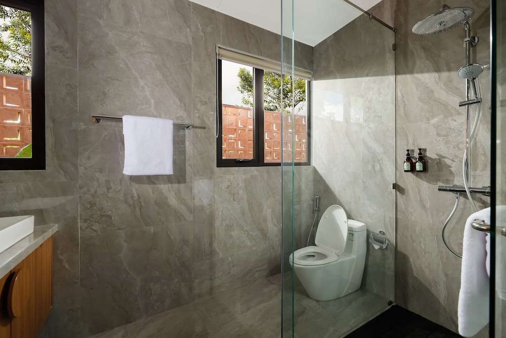 Presidential Villa, 2 Bedrooms, Garden View, Mountainside photo 3