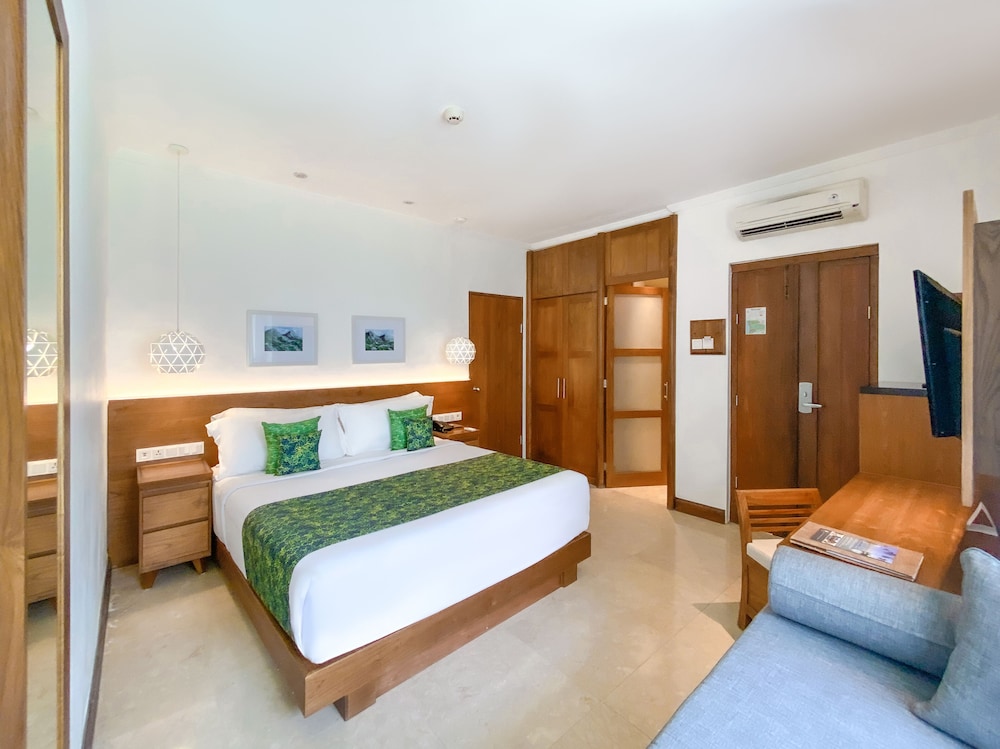 Deluxe Garden Bungalow photo 3