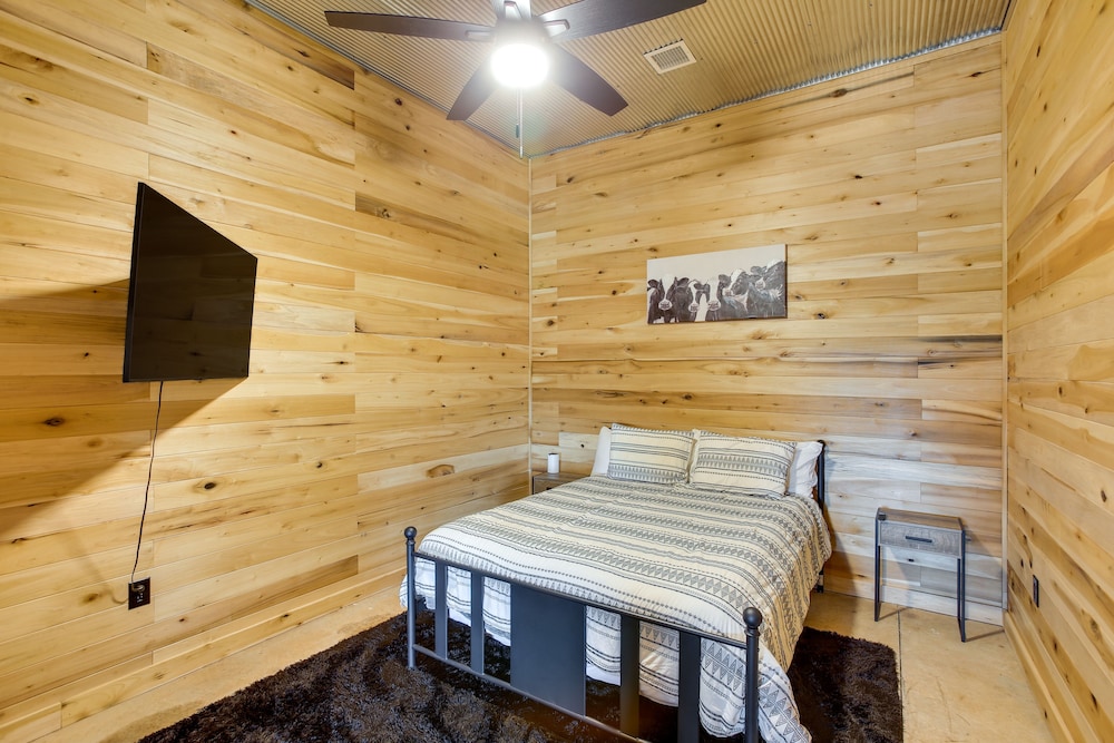 House (2 Bedrooms) photo 1