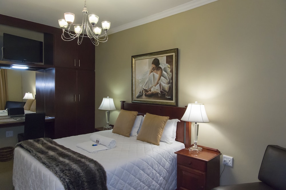 Luxury Room, 1 Bedroom (Rm 5, 2 Single Beds on 1st Floor) photo 1