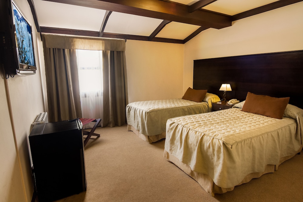 Standard Double Room photo 3