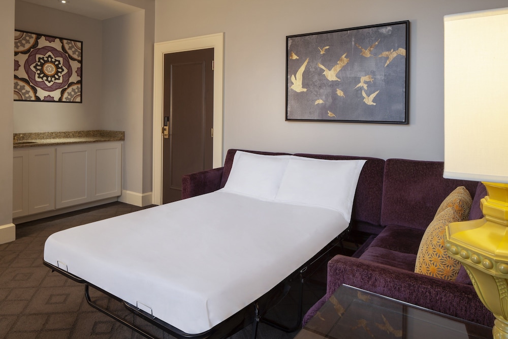 Presidential Suite photo 3