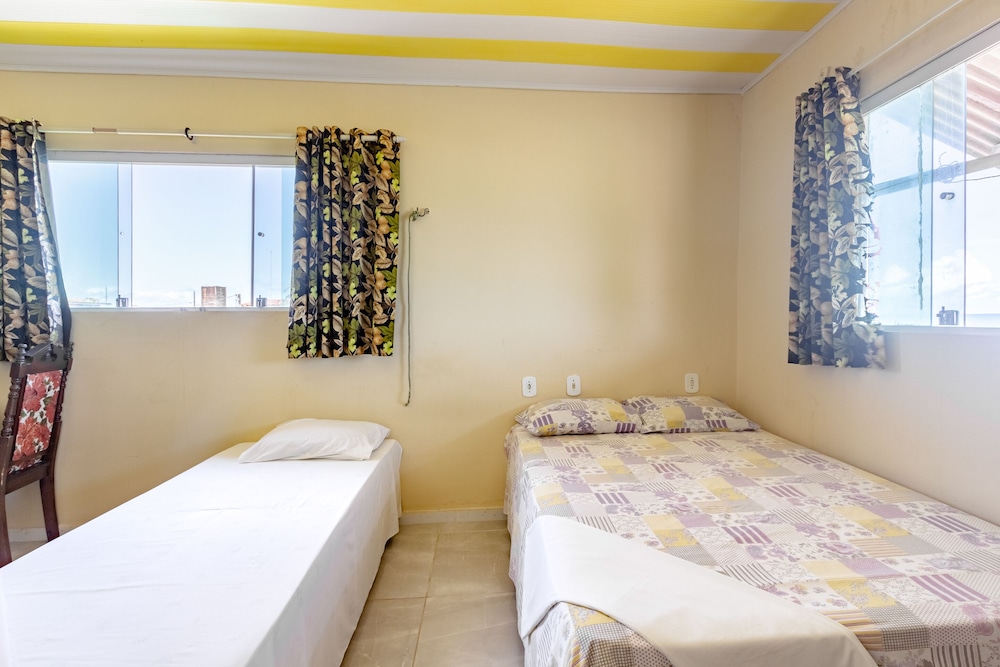 Triple Room, Multiple Beds
