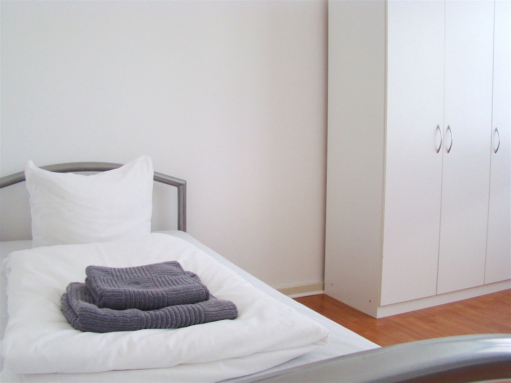 Quadruple Room, Shared Bathroom photo 3