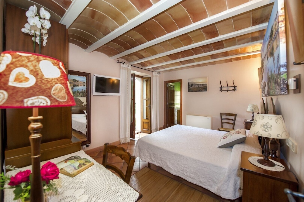 Habitación Doble Estándar o con Dos Camas Individuales.