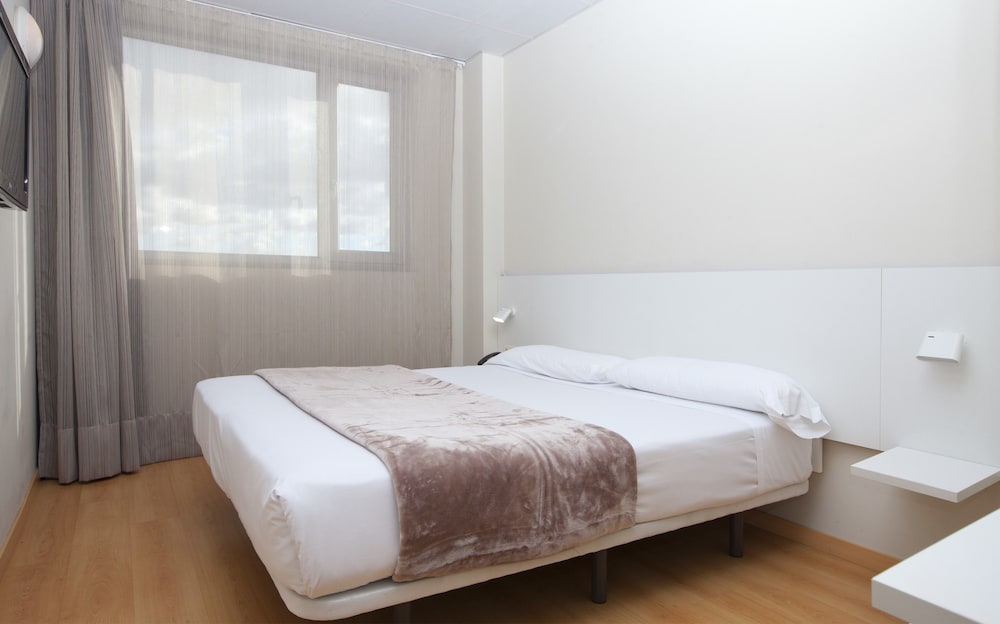 Standard Room - Photo 3