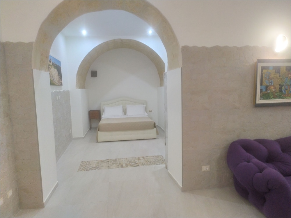 Luxury Apartment photo 3