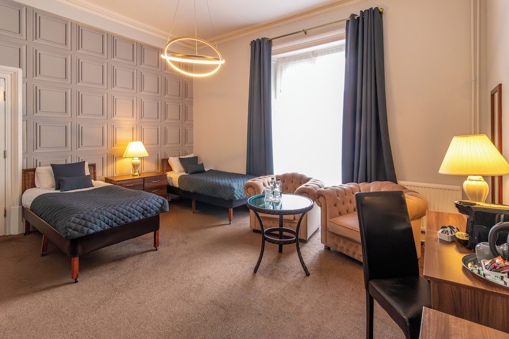 Executive Twin Room - Photo 1