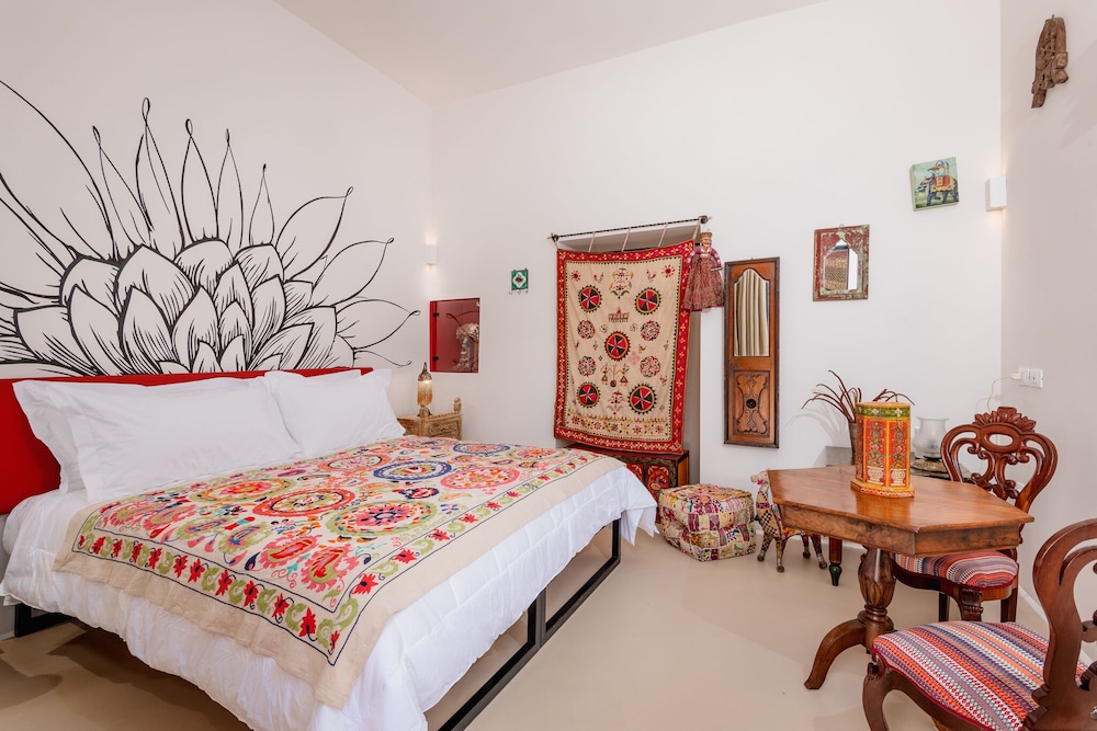 Superior Double or Twin Room photo 3