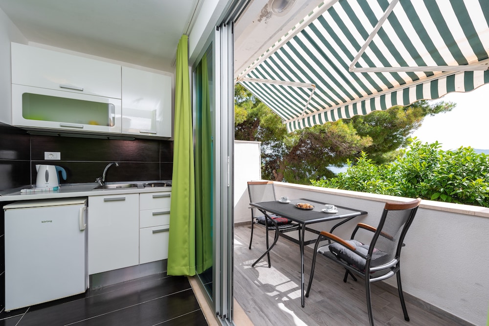 Apartment, 1 Bedroom, Terrace, Sea View photo 2