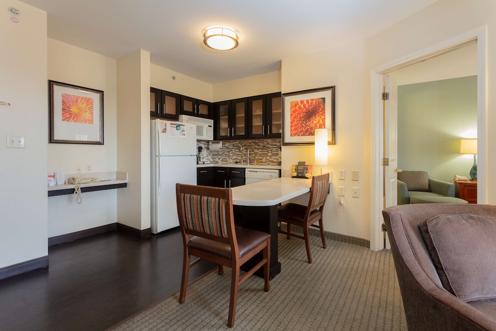 Suite, Multiple Beds (One Bedroom) - Photo 5