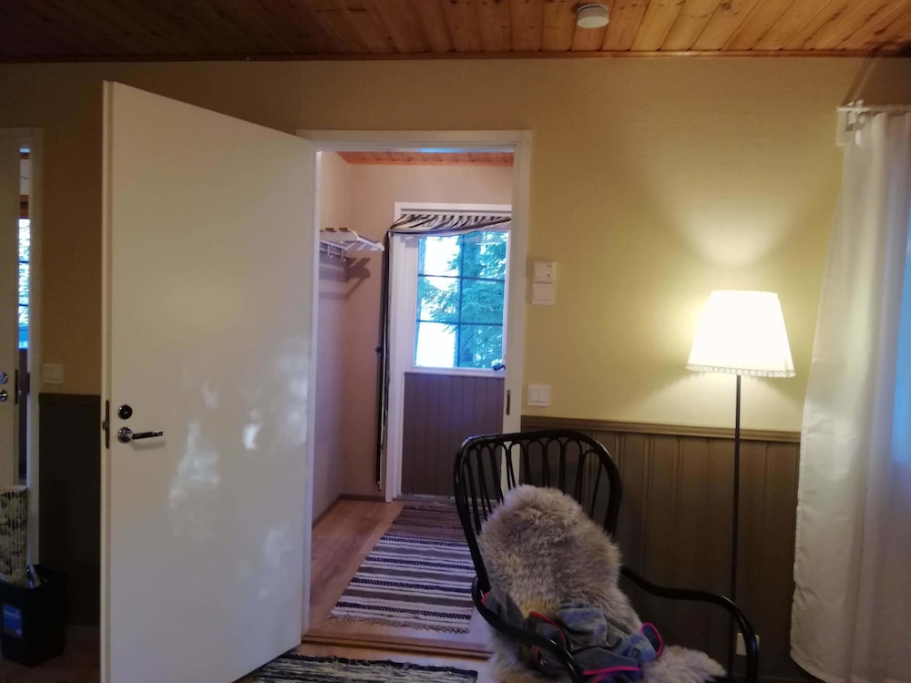 Basic Villa photo 1