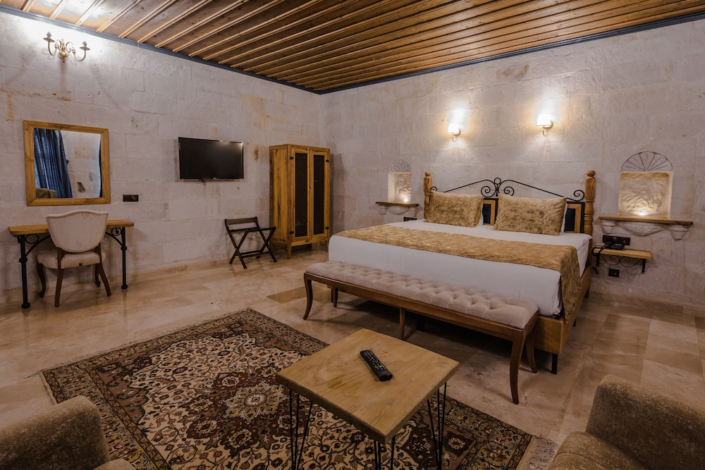 Junior Suite, City View