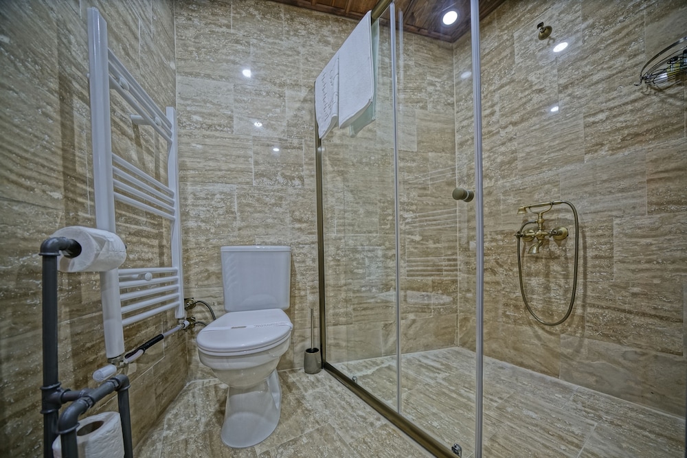 Standard Twin Room - Photo 7