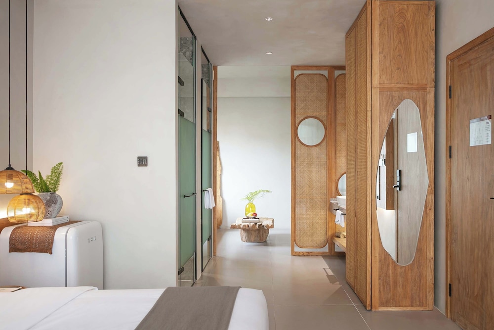 Deluxe Double Room, Courtyard View photo 1