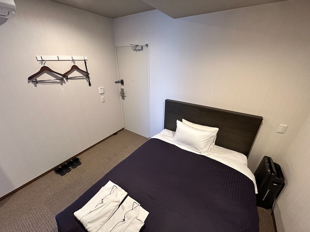 Single Room, Non Smoking photo 2