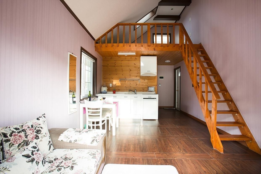 Room (Mideum star) photo 3