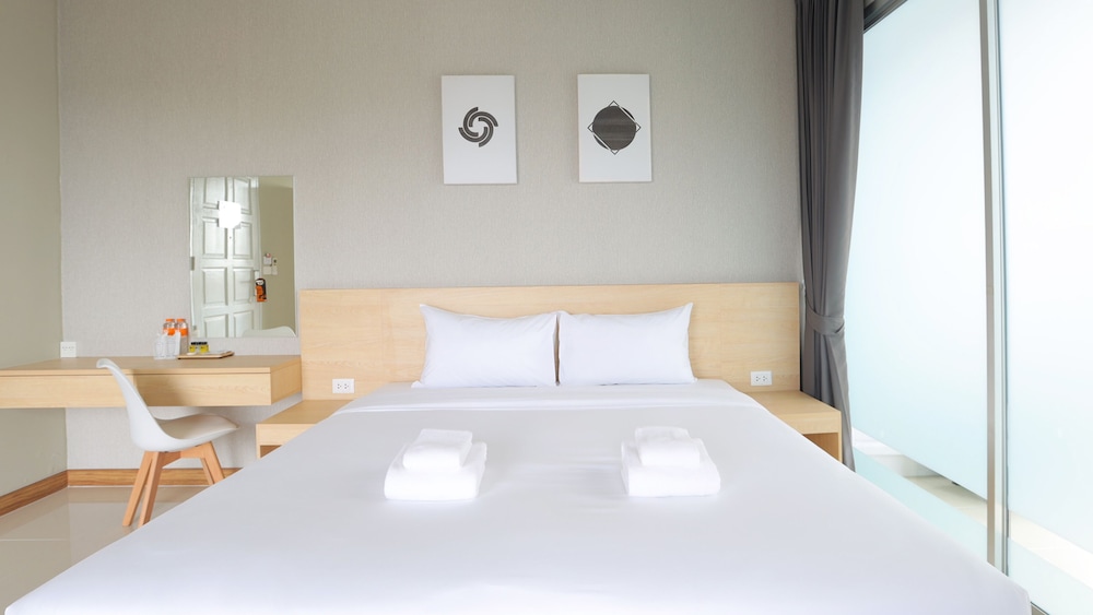 Deluxe Premier Room photo 2
