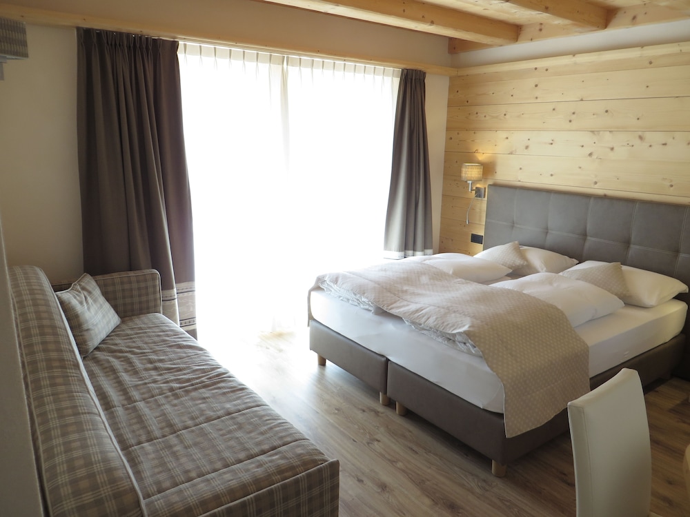 Superior Double Room photo 2