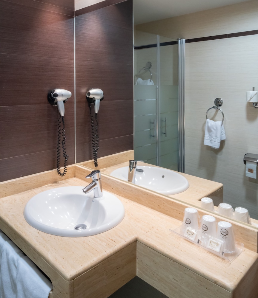 Superior Room - Photo 10