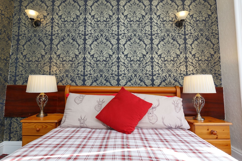 Superior Double Room, Ensuite, City View photo 2