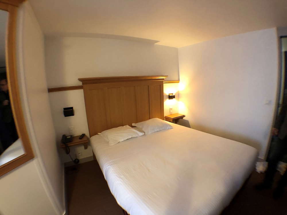 Standard Room, 1 Double Bed - Photo 2