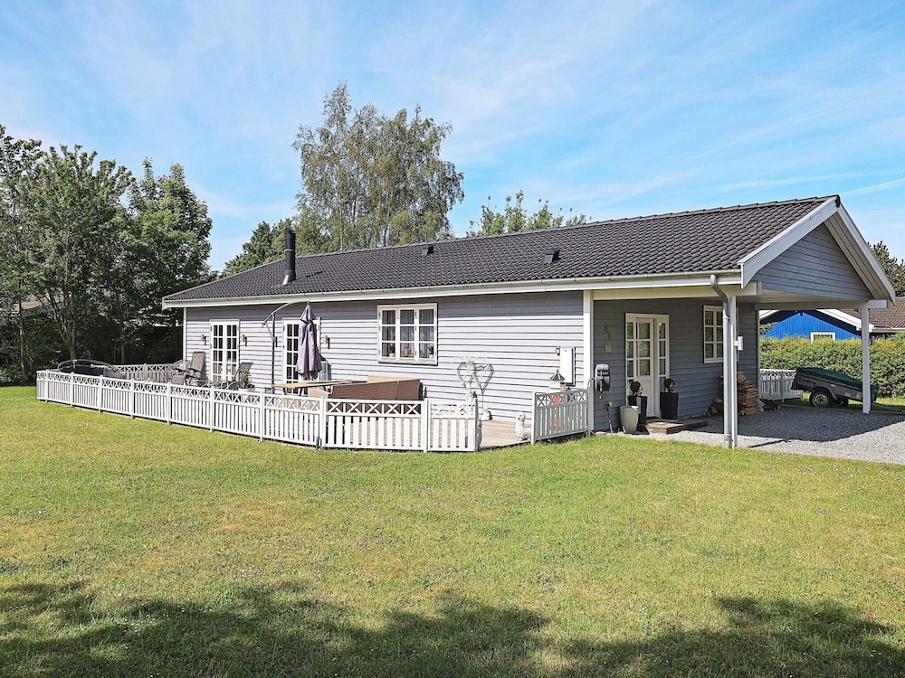 House photo 2