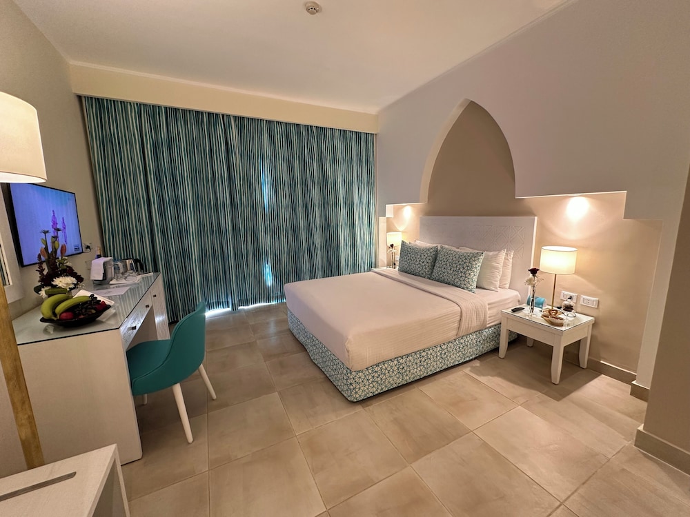 Superior Room, Garden View