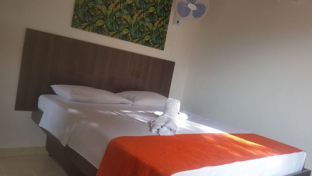 Basic Room, 1 Bedroom, Private Bathroom photo 2