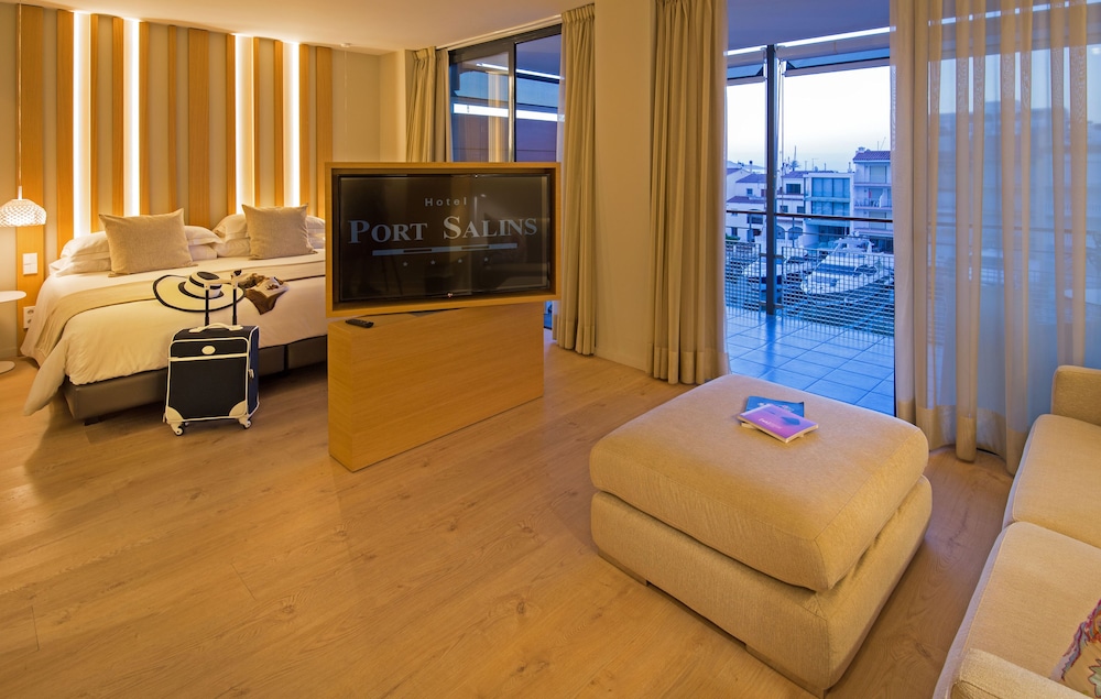 Luxury Studio Suite, Sea View