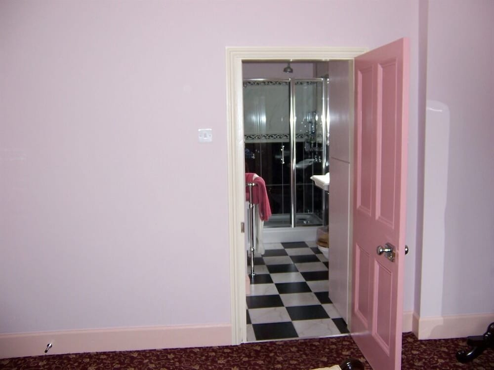 Luxury Double Room, Ensuite (Large) photo 3