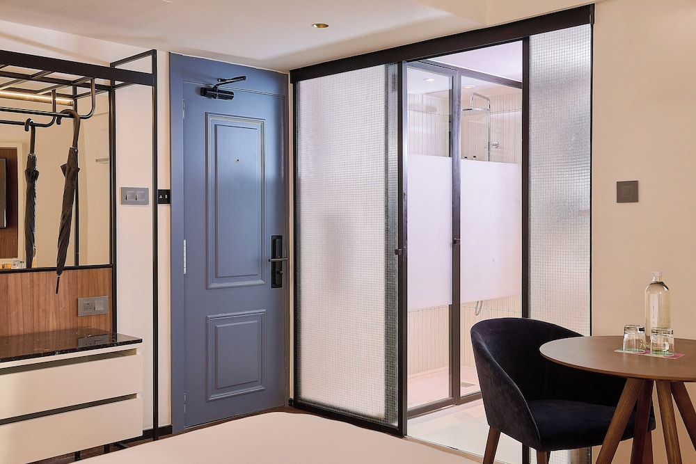 Premium Room (Connecting (3+1))