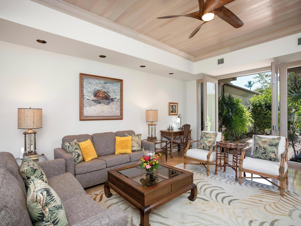 Condo, 2 Bedrooms, Garden View (M1) photo 1