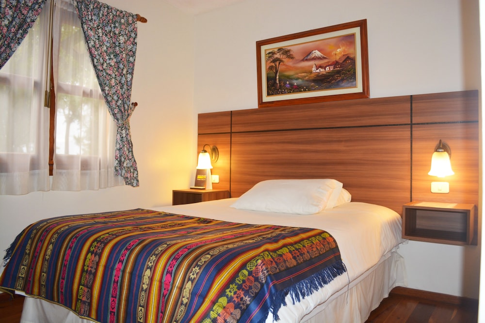 Family Double Room, 2 Double Beds photo 3