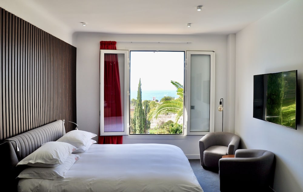 Panoramic Suite