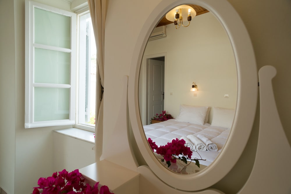 Double Or Twin Room photo 2