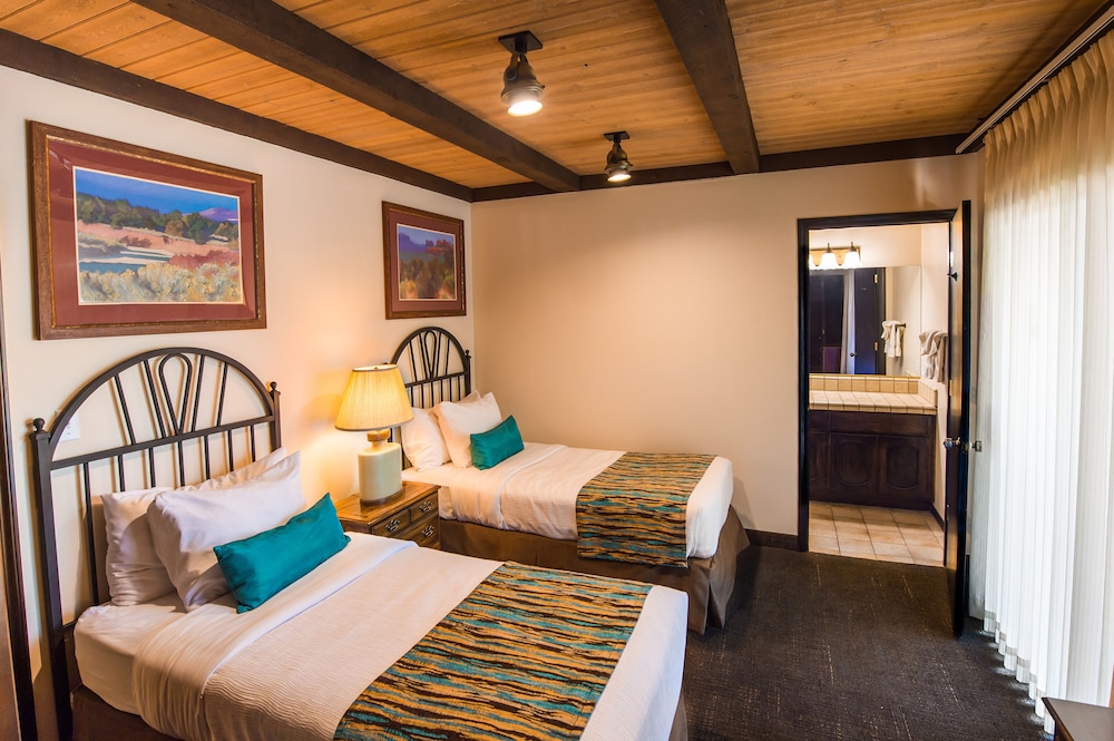 Luxury Villa photo 3