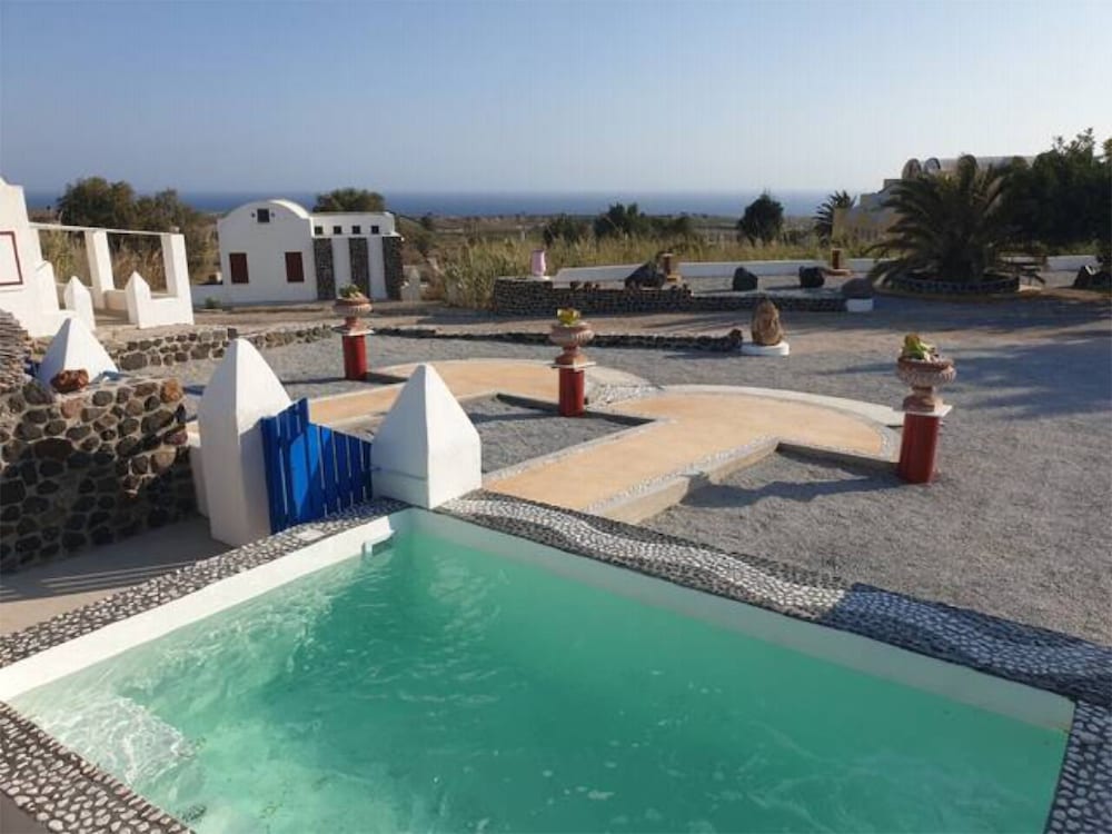 Suite, Private Pool - Photo 3