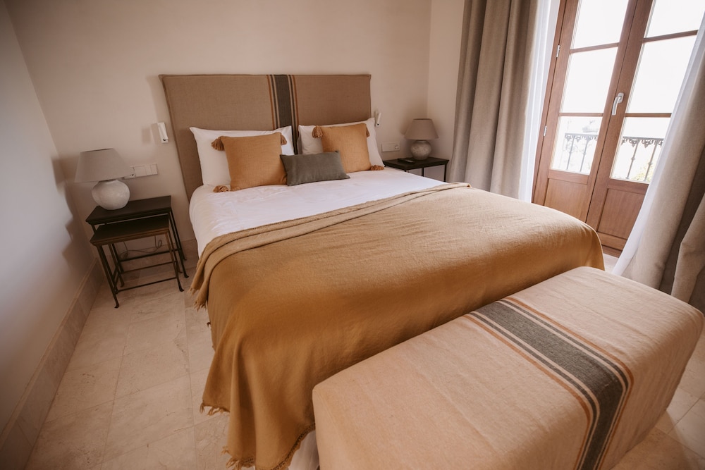 Exclusive Room