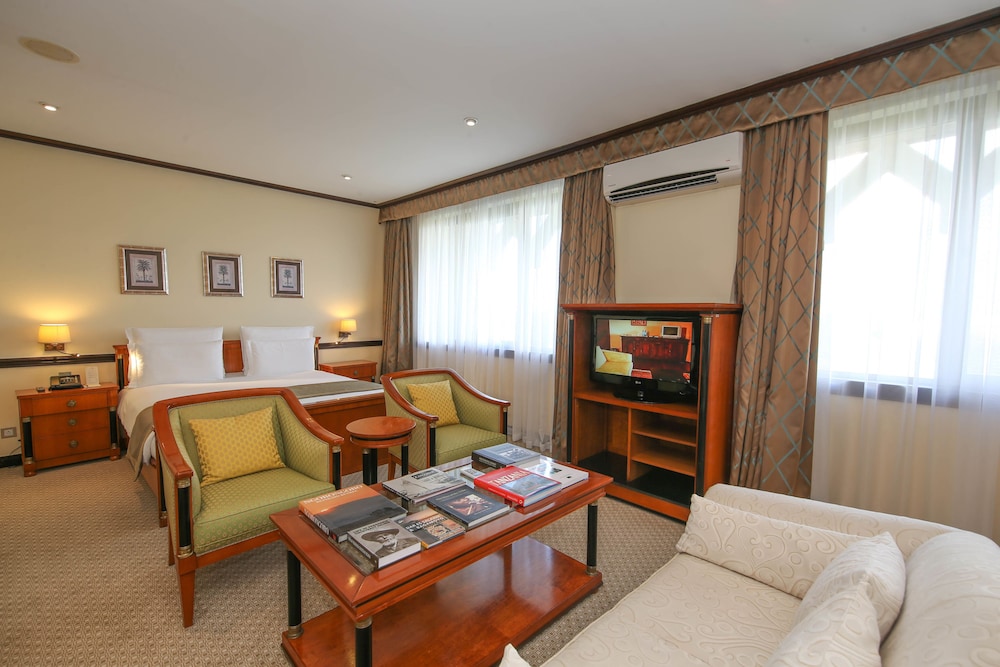 Presidential Suite photo 2