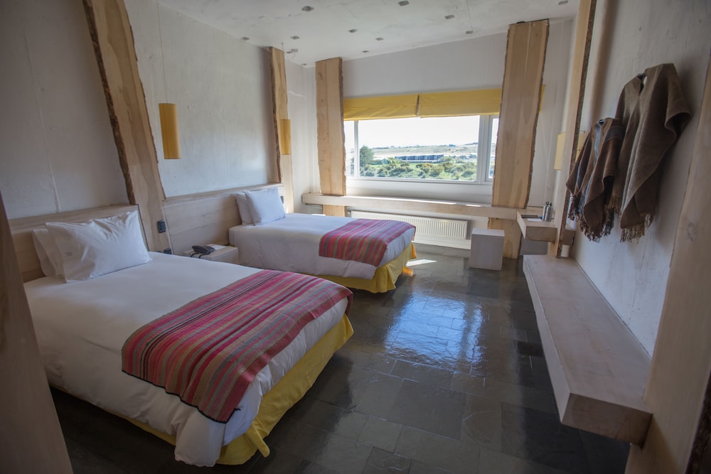 Superior Double Room, 2 Twin Beds, Sea View