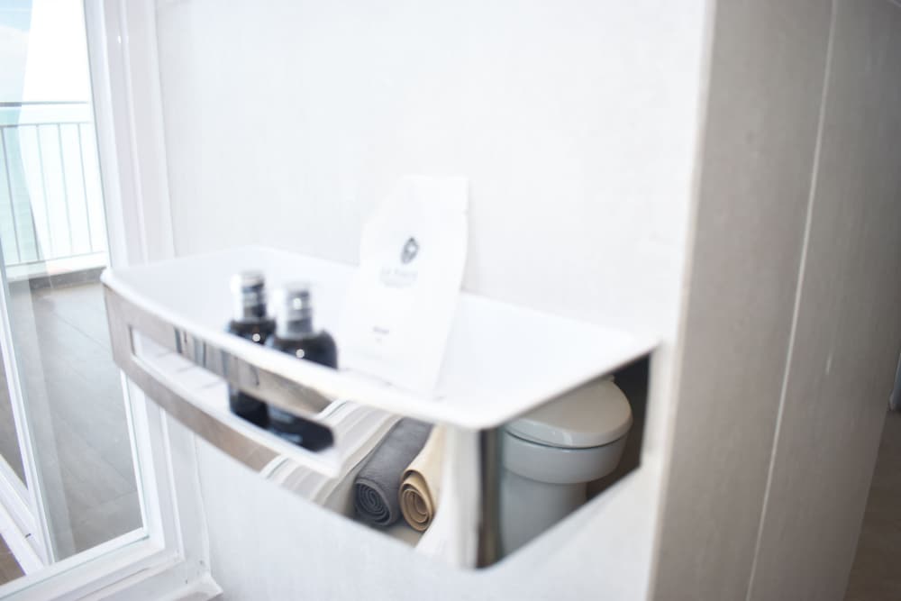 Executive Twin Room, Bathtub photo 2