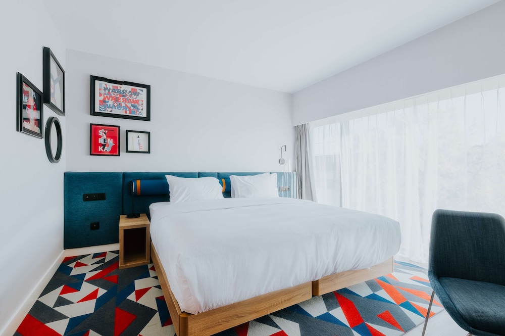 Superior Room, 1 King Bed - Photo 3