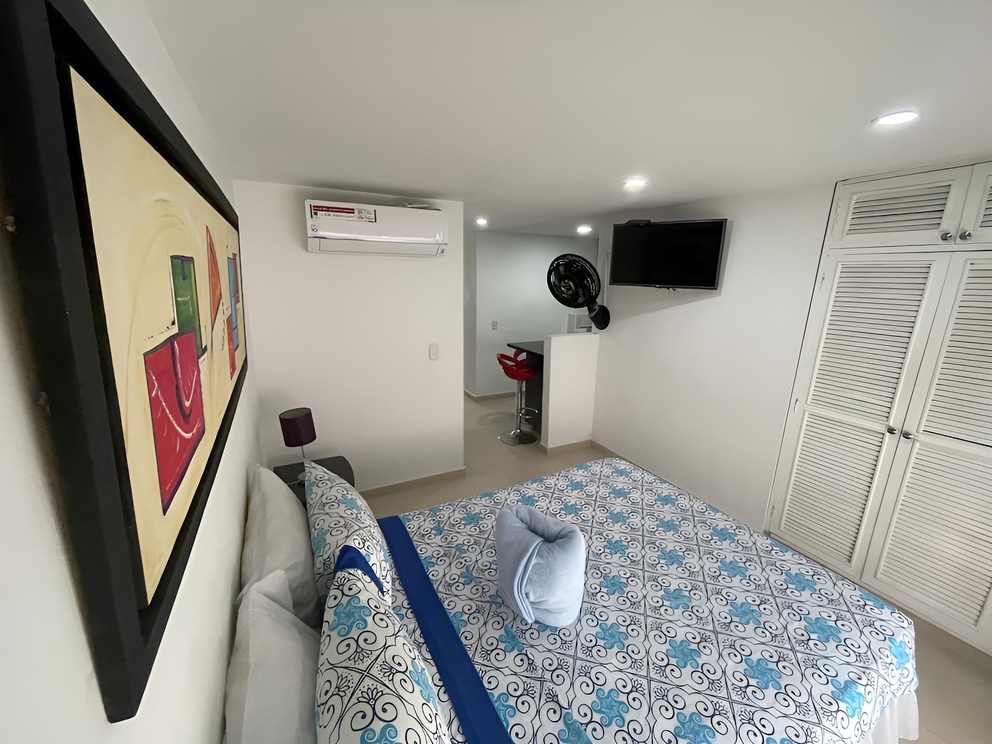 Apartment photo 1