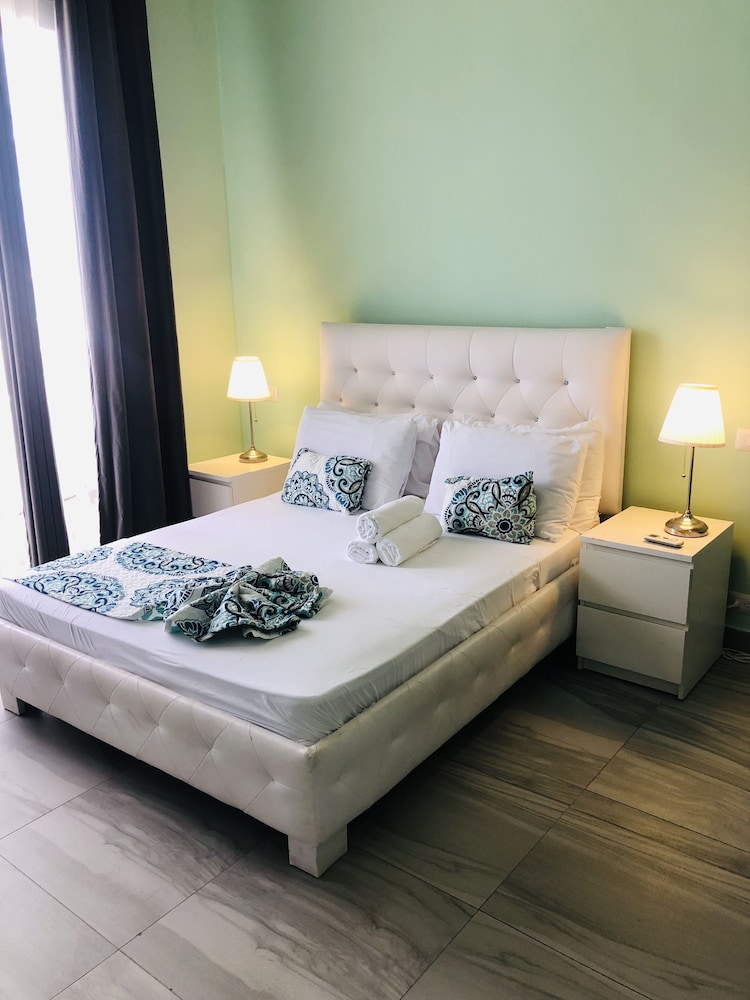 Executive Quadruple Room