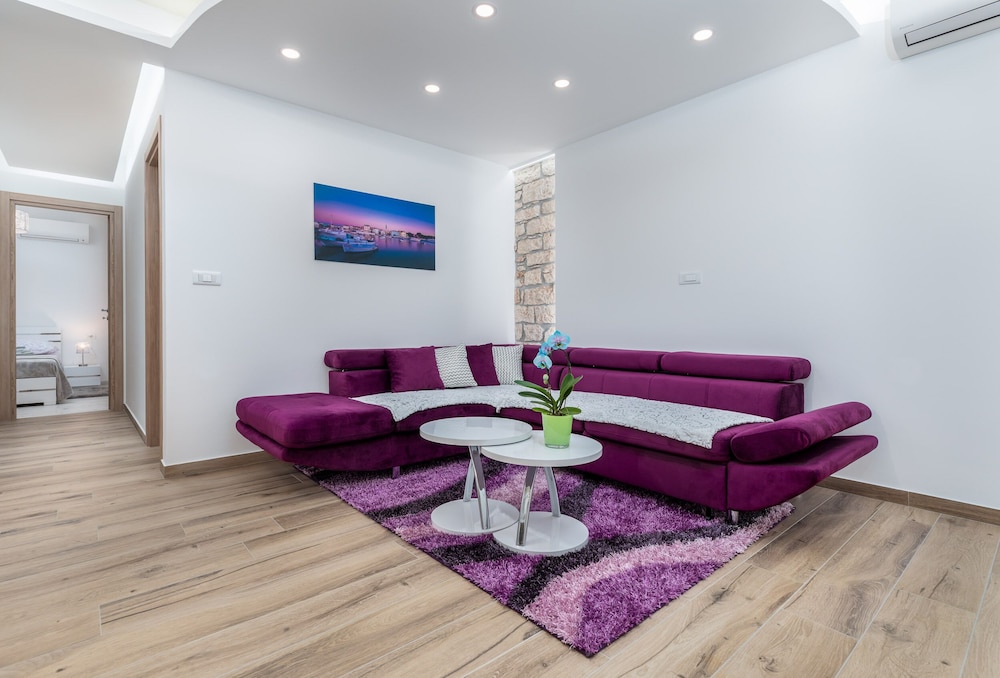 Standard Apartment, 2 Bedrooms (23101)